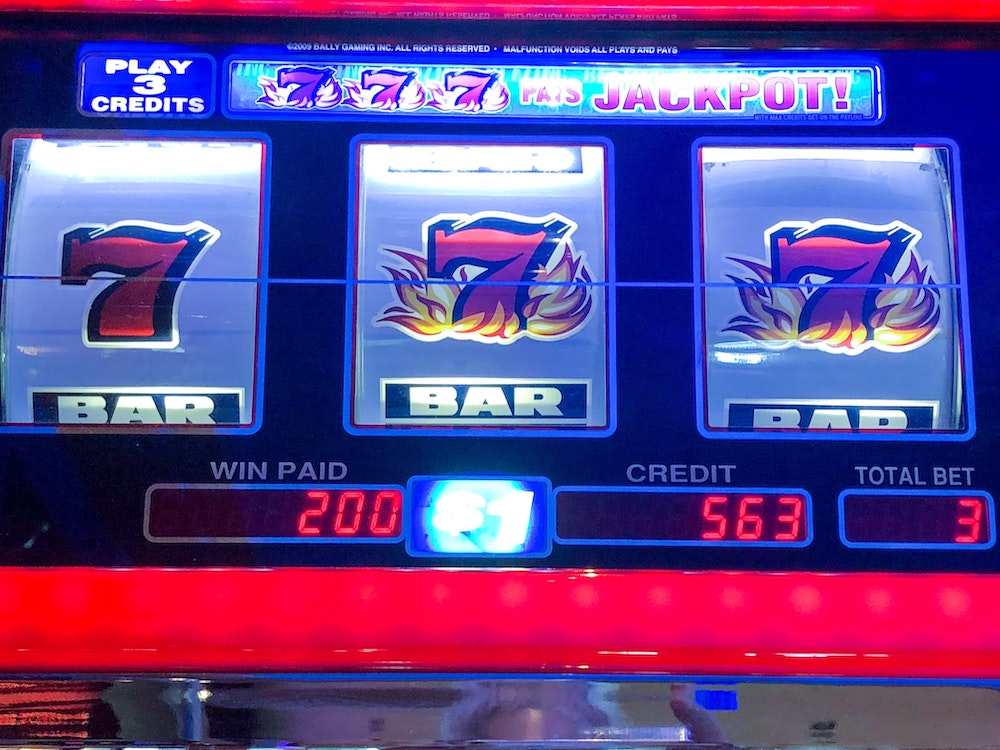 La protection des joueurs en cas de modifications des règles de jeu des machines à sous en ligne