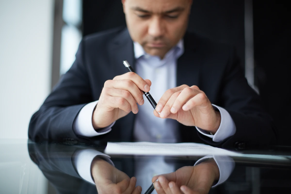Décès du titulaire du contrat électrique : Comment gérer la résiliation ?